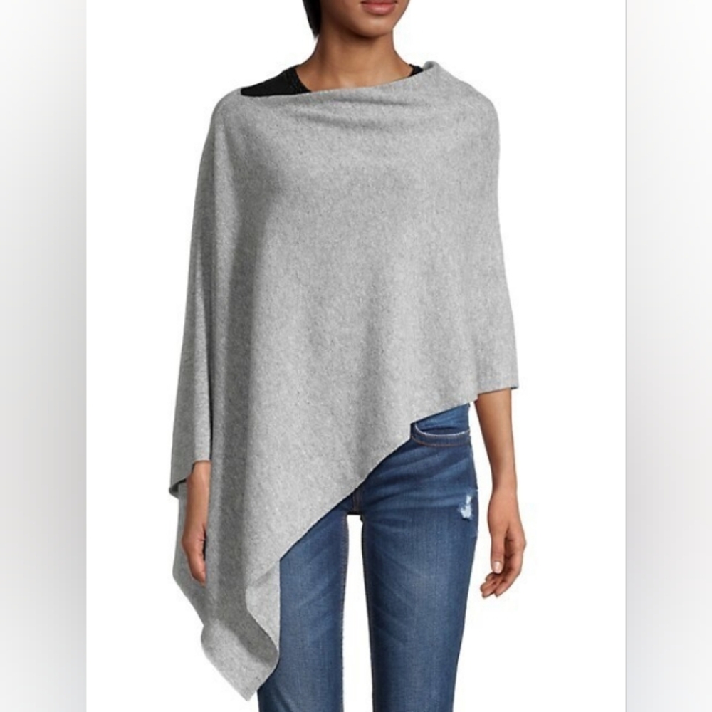 Poncho Olive Green Knit Assymetrical